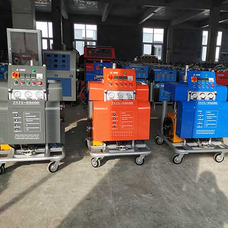 H5600現(xiàn)場聚氨酯硬泡保溫施工設備