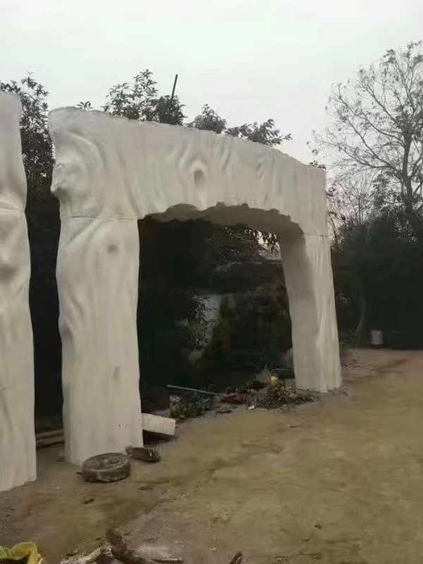 影視道具噴涂聚脲(圖1) 泡沫影視道具噴涂聚脲